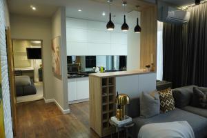 Nhà bếp/bếp nhỏ tại Crown Plaza Luxury Suite