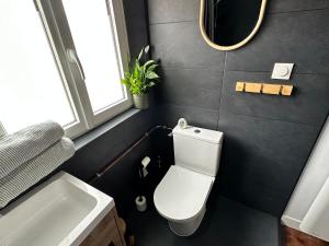 Et badeværelse på Petit coin Cosy derrière la gare