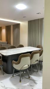 Οι επιχειρηματικές εγκαταστάσεις ή/και οι αίθουσες συνεδριάσεων στο Aparthotel