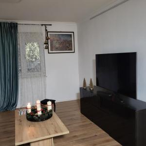 Μια τηλεόραση ή/και κέντρο ψυχαγωγίας στο Grüne Sonne Refugium