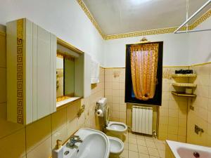 Ένα μπάνιο στο Al glicine +26 φωτογραφίες