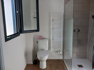 Ένα μπάνιο στο appartement individuel T2