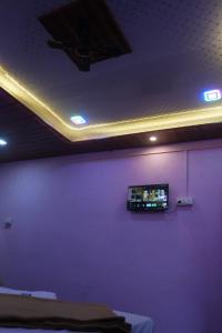 Μια τηλεόραση ή/και κέντρο ψυχαγωγίας στο Unicorn Resort