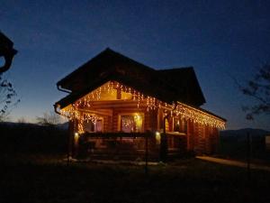 Το κτήριο όπου στεγάζεται  η παραθεριστική κατοικία