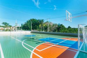 Εγκαταστάσεις για τένις ή/και σκουός στο Apartamento completo próximo à praia de ponta negra ή εκεί κοντά +22 φωτογραφίες