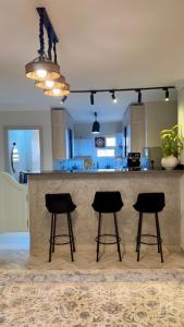 Кухня или мини-кухня в Luxury Apartment in Dokki شقة فاخره في الدقي
