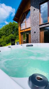 Πισίνα στο ή κοντά στο Villa Ardenne 1