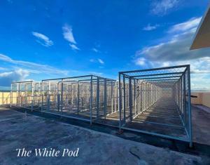 Gallery image of The White Pod-Deluxe in Naga