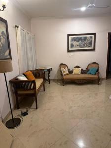 Afbeelding uit fotogalerij van 4 BHK laxury villa calangute in Calangute