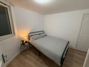 Postel nebo postele na pokoji v ubytování 2 bedrooms flat