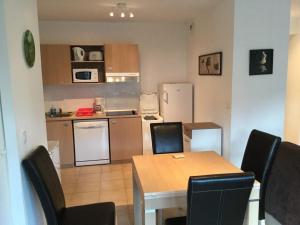 Köök või kööginurk majutusasutuses Chez Laurence et Fabien