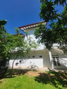 Το κτήριο όπου στεγάζεται  ο ξενώνας