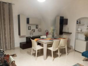 Un lugar para sentarse en Mikiami Semplicemente Accogliente 37 fotos más