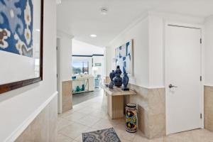 Η κουζίνα ή μικρή κουζίνα στο 236 Captains Quarters