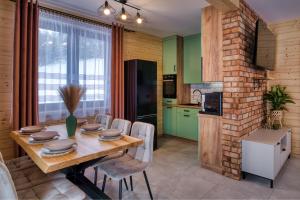 Η κουζίνα ή μικρή κουζίνα στο Domek na Wzgórzu