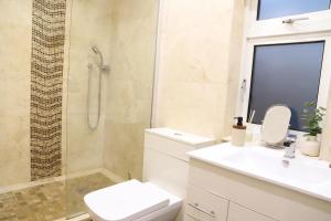 Ένα μπάνιο στο Argyleluxe +15 φωτογραφίες