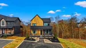 Tòa nhà nơi nhà nghỉ dưỡng tọa lạc