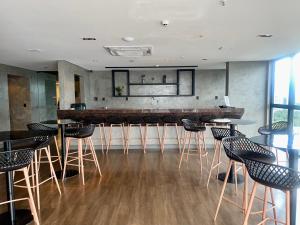 Restaurace v ubytování Flat Intercity Hotel + 20 fotografií