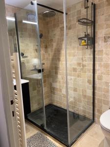 Koupelna v ubytování Mas du Panorama Panorama House