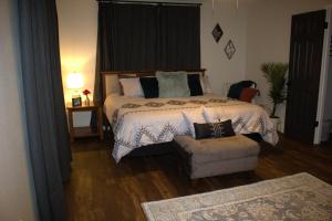 Ảnh trong thư viện ảnh của Longleaf Retreat- Saltwater Pool ở Pensacola