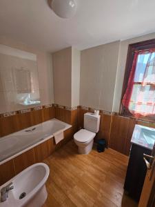 Ένα μπάνιο στο Edelweiss +13 φωτογραφίες