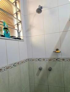 Koupelna v ubytování Quarto com Anfitriã em Copa + 19 fotografií