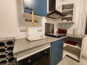 Köök või kööginurk majutusasutuses Maison avec 2 chambres Naval et Orano +8 fotot