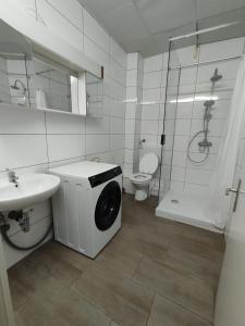 Φωτογραφία από το άλμπουμ του Apartment 30 mit 3 Zimmer Küche Dusche Waschmaschine Wi-Fi σε Redwitz an der Rodach +1 φωτογραφίες