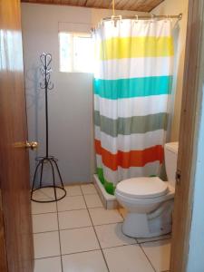 Et badeværelse på La casa Blanca