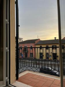 Το κτήριο όπου στεγάζεται  το διαμέρισμα