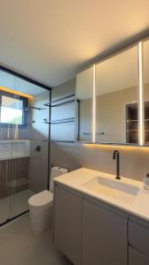 Ένα μπάνιο στο Luxury House VILLA MARIA +22 φωτογραφίες