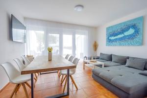 Χώρος καθιστικού στο BALATON A KERTBEN - BALATON IN THE GARDEN - Beachfront houses with beautiful view, private beach