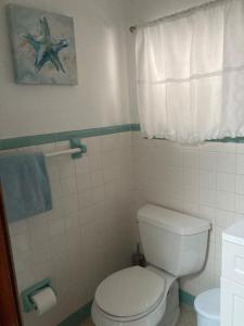 Ένα μπάνιο στο Historic Cocoa Village Riverwalk