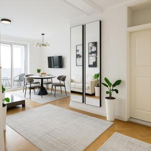 Μια τηλεόραση ή/και κέντρο ψυχαγωγίας στο White Lounge Haustor