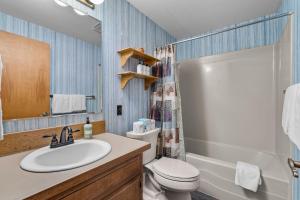 Ένα μπάνιο στο Kieras Cabin +58 φωτογραφίες