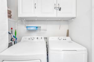 Φωτογραφία από το άλμπουμ του Paradise Found! Amazing view with dock and kayaks! σε Marathon