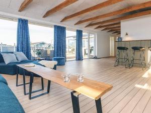 Posezení v ubytování Luxury Retreat in Lokken - By Traum Ferienwohnungen