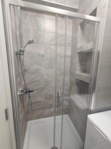 Koupelna v ubytování Gray Heaven Retreat