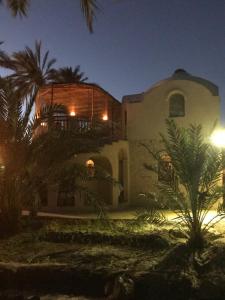 Κήπος έξω από το Siwa Spot - Peaceful stay for 2 adults or a group of 4