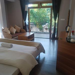 Foto dalla galleria di San-Lai Guest House a Mawlynnong