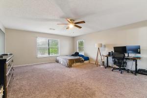 Zdjęcie z galerii obiektu Your Serene Escape in Schertz San Antonio and NB w mieście Schertz