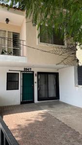 Bygningen som feriehuset ligger i