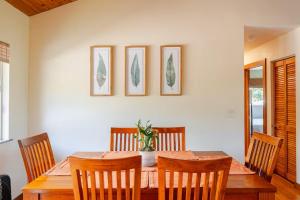 Фотография из галереи Vacation Home In Kailua Kona-Aloha Breeze в городе Каилуа-Кона