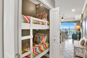 Postel nebo postele na pokoji v ubytování The Wharf 820 + 35 fotografií