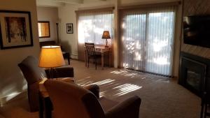 Μια τηλεόραση ή/και κέντρο ψυχαγωγίας στο Heart of Frisco Condo