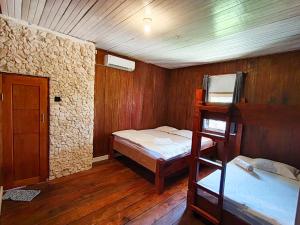 Postel nebo postele na pokoji v ubytování Likat Surf House