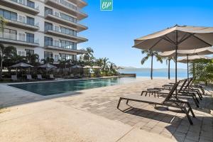Arama Bay Beachfront Condos - Rooftop Hot Tubs & Ocean Views, Bucerías ... - Modern High-Rise Oceanfront Condos With Ocean View Hot Tub