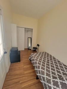 Afbeelding uit fotogalerij van Esjacpe Guest House 2 in Boston