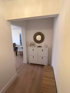 圣玛丽La Varangue Bleue T3 bright near airport的相册照片 更多11张照片