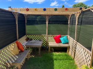 Κήπος έξω από το Cameo B&B